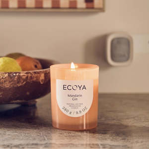 Gifts 1: Mandarin Gin Metro Candle