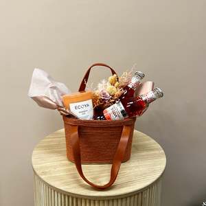 Christmas: Mandarin Moments Gift Basket