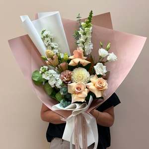 Floral Bouquets: Pink Pavlova Floral Bouquet