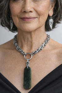 MADÉ Pou Mana  Pounamu Necklace