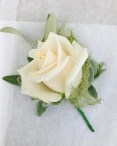 Ball Florals - Fresh Flower Buttonhole Moss & Co