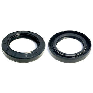 Oil Seals for wheel bearings Set of 2