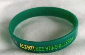 Bee Sting Allergy – Wristband Motorbike Escape