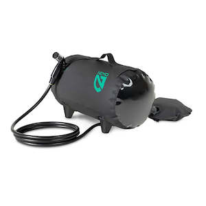 Nemo Accessories: Nemo Helio Pressure Shower