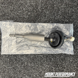 Nissan Parts: Genuine Nissan R33 RB25 Shifter assembly