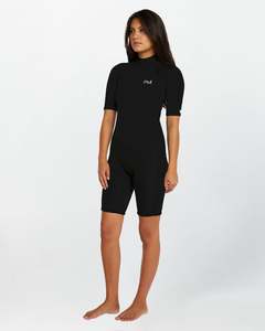 Wetsuits: O'NEILL WOMENS REACTOR 2 BZ SS SPRING 2MM - BLACK