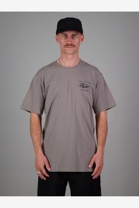 JUST ANOTHER FISHERMAN SNAPPER LOGO TEE - GREY
