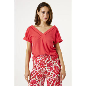 Garcia: Garcia V-Neck Top - Ruby Red