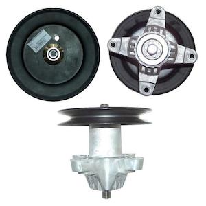 MTD Spindle Suits 41" deck Rear catcher Right side