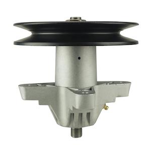 Spindle: Spindle Assembly MTD Cub Cadet 42" with 6.3" pulley