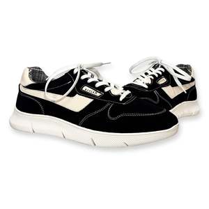 variable: 0324-2 - Black