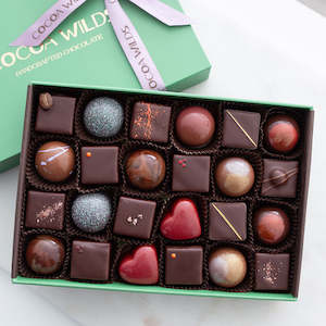 Chocolate Gifts: Cocoa Wilds 24 Piece Chocolate Box