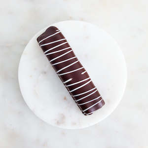 Chocolate Covered: Vanilla Cream and Cookie Bar