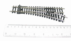 Hornby Track – Right Hand Point (1) – R8073 – Mr Models