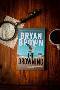 Mystery Thriller Suspence: Drowning (Paperback)