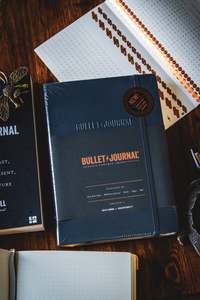 Diaries Calendars: Bullet Journal Notebook - Blue