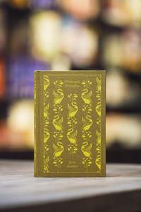 Pride and Prejudice (Clothbound)