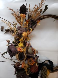 Products: Everlasting Wreath