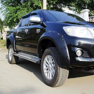 Fender Flares: Fender Flares Toyota Hilux 2005-2011 Pre Face Lift