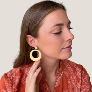 Fashion: Circula Earrings