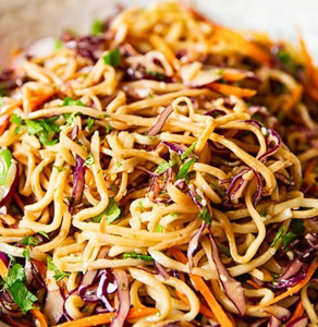 Products: Noodle Salad www.munchpalmy.net