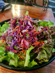 Products: Green Garden Salad www.munchpalmy.net