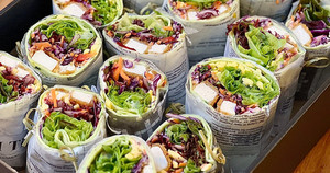 Products: Lemon Chicken Tortilla Wrap www.munchpalmy.net