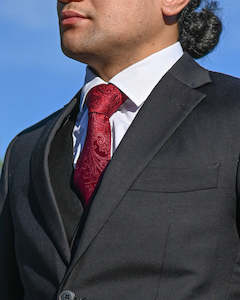 Black Tie Suit Hire New Zealand: BLACK TIE SUIT HIRE | Crimson Satin Paisley Tie TO HIRE