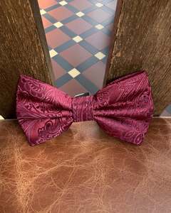 Accessories For Men Hats Sunglasses Scarves Belts Ties: Crimson Paisley Bow Tie
