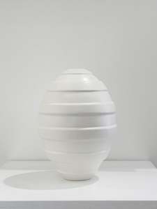 #25-2 MATT WHITE RIDGED VESSEL