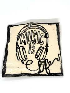 Gift: MUSIC IS LIFE