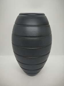#24-4 MATT BLACK GROOVED VESSEL