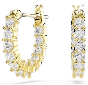 Products: SWAROVSKI MATRIX VITTORE HOOP EARRINGS GOLD TONE PLATED - Max Wilson Diamond Jeweller, Diamond Ring Specialists