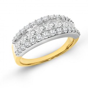 Products: Stunning Princess Cut Diamond Ring - MW Diamond Jeweller