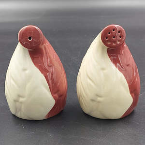 China Brand Carlton Ware England: Carlton Ware - Leaf Twin Tone, Brown - 2382 Salt and Pepper Shakers