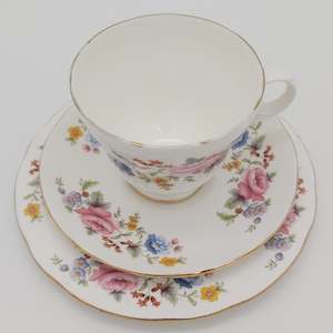 China Brand Crown Trent England: Crown Trent - Floral Sprays - Trio