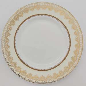 China Brand Elizabethan England: Elizabethan - Swiss Cottage - Luncheon Plate