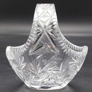 Crystal And Glass: Vintage Cut Crystal - Star Flower - Basket Vase, 15 cm long