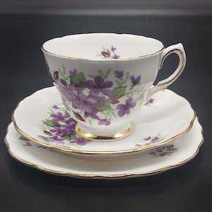 China Brands C: Colclough - Violets, 7876 - Trio