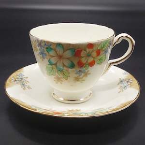 China Brands D: Delphine - Teal and Red Flowers - Duo