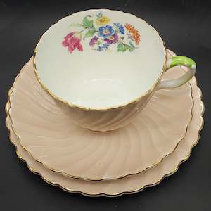 China Brand Aynsley England: Aynsley - Pink Swirl with Floral Spray, 6545 - Trio