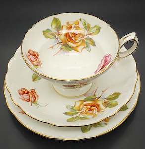 China Brand Hammersley England: Hammersley - Morgan's Rose - Trio