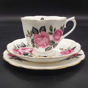 China Brand Royal Albert England: Royal Albert - Pink Roses - Trio