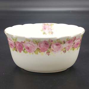 Royal Doulton - Raby Rose - Sugar Bowl