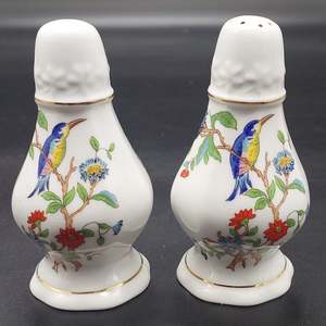 Aynsley - Pembroke - Salt and Pepper Shakers