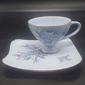 China Brands C: Cherry China - Forget Me Nots on Blue - Duo