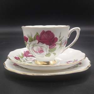 China Brand Colclough England: Colclough - White and Maroon Roses, 7923 - Trio