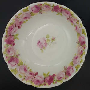 China Brand Royal Doulton England: Royal Doulton - Raby Rose - Fruit/Dessert Bowl