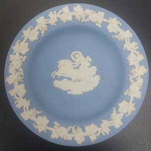 China Brand Wedgwood England: Wedgwood - Jasper Ware, Blue: Aurora in her Chariot - Trinket Dish