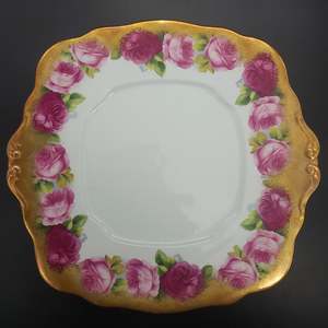 Royal Albert - Old English Rose 2735, Heavy Gold Rim - Square Cake Plate